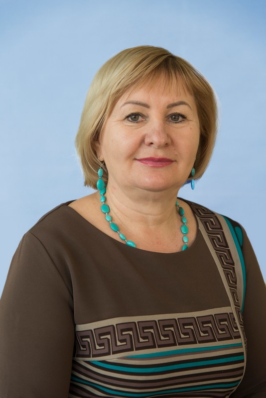 Усманова Людмила Васильевна.